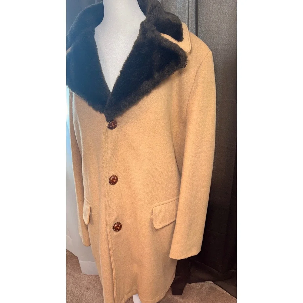 Woolrich Wool Men's 1980's Blend Long Coat Size 44 Camel Brown Faux Fur Overcoat